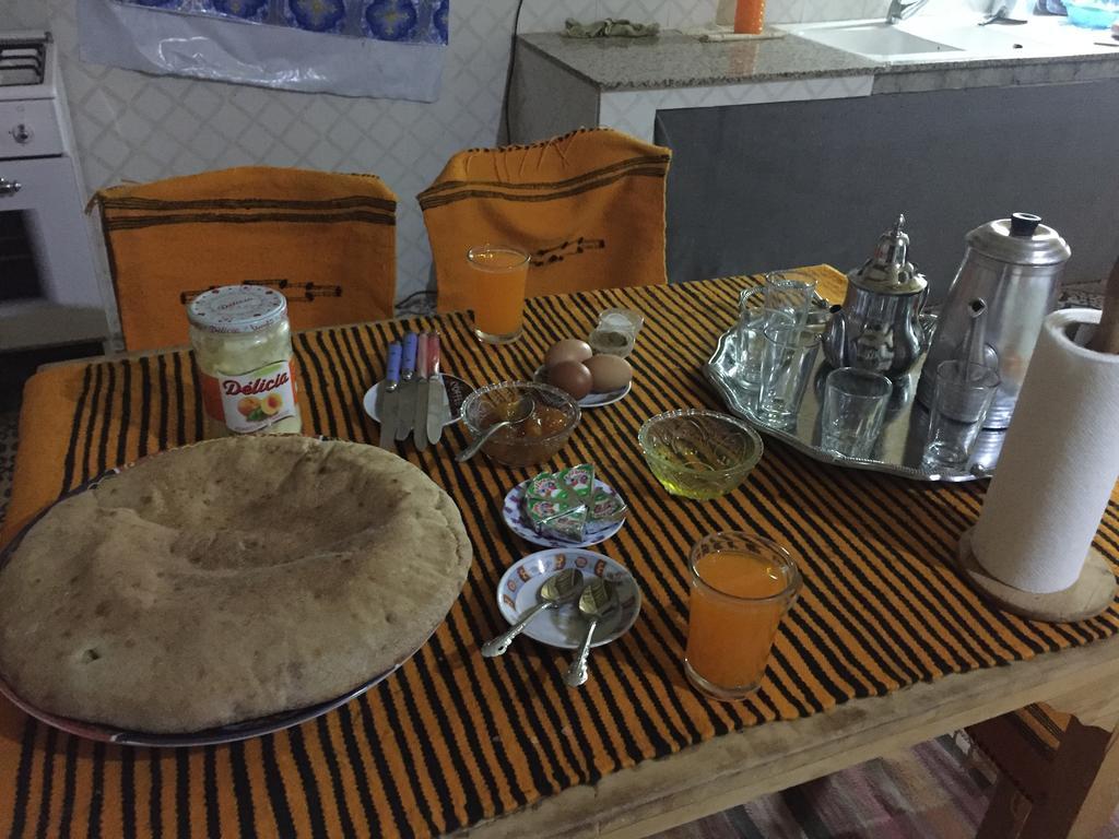 Gite D'Etape Traditionnel Berbere Ifri Ngoại thất bức ảnh
